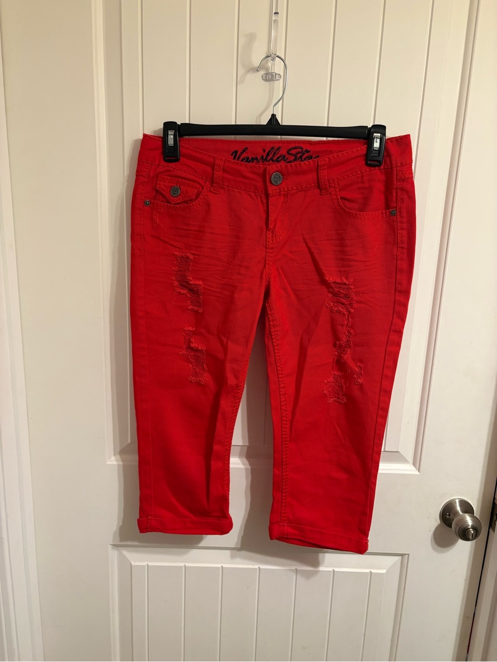 Vanilla Star Bright Red Embroidered Waist Capri